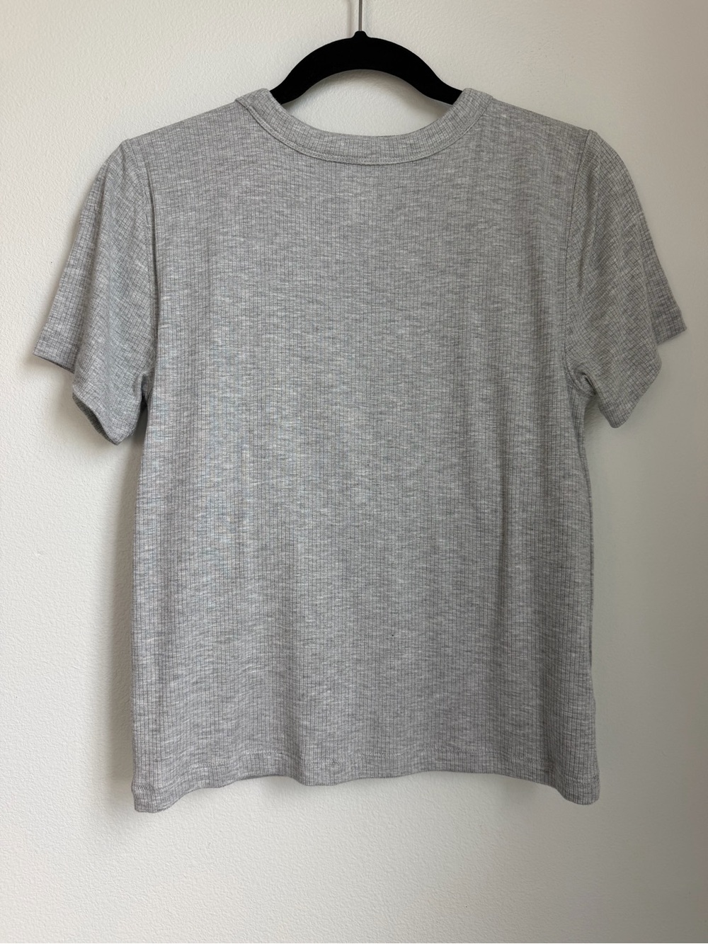 Lou & Grey Built In Bra Ribbed Crewneck Tee - Picture 2 of 6
